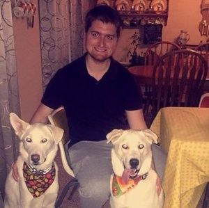 Meet your Posher, Logan